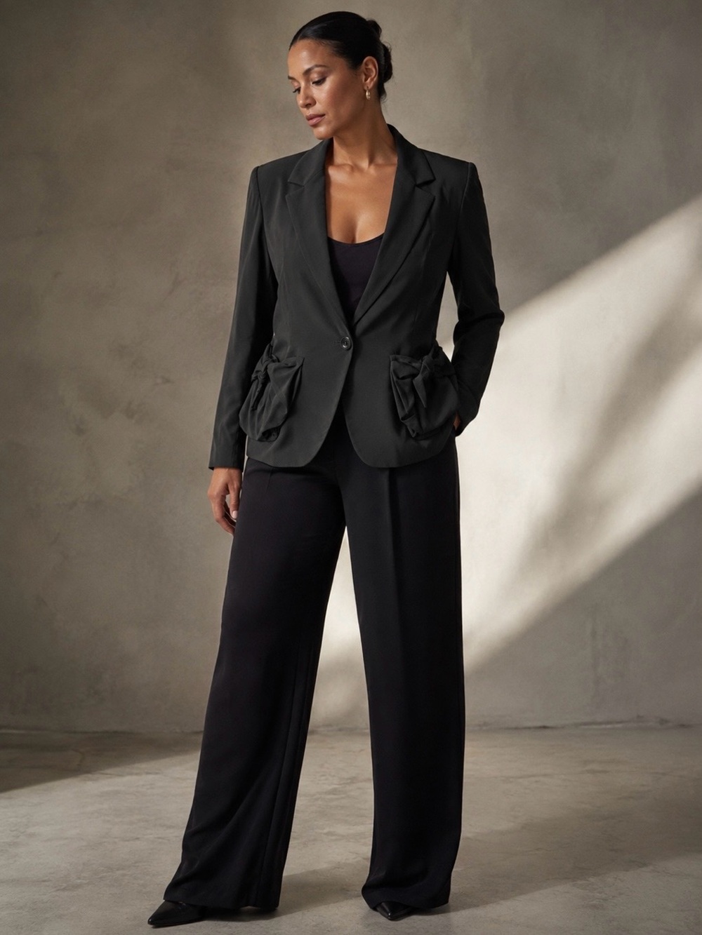 Donna Karan Collection Black Wool-Blend Bow Pockets Single Button Blazer Size 10